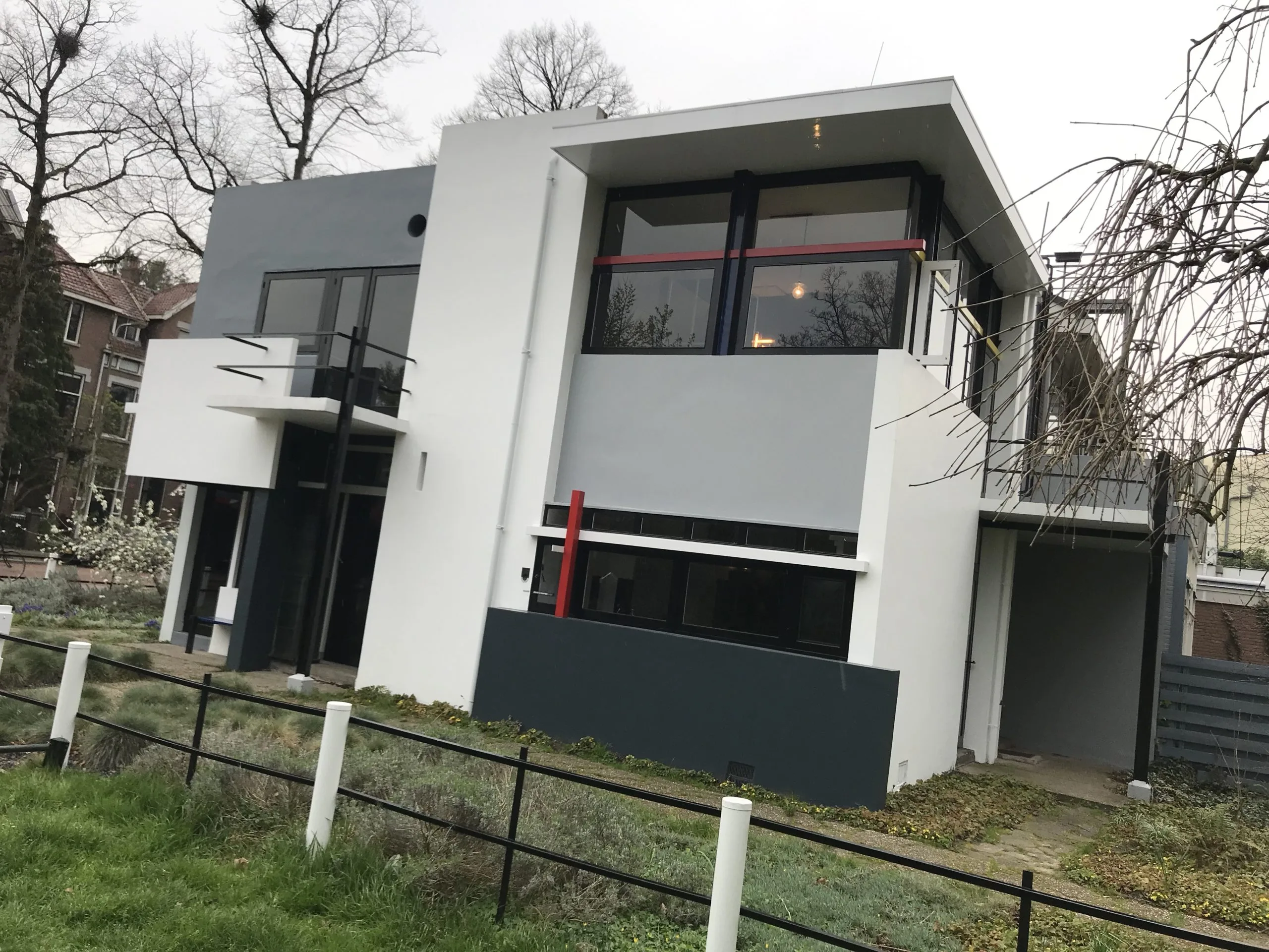 Rietvelt-Schröder House, Utrecht